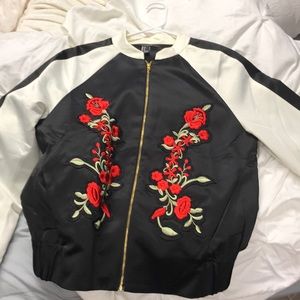FOREVER 21 BOMBER JACKET